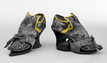 Shoes with pattens, 1690–1710. Leather, silk and linen.